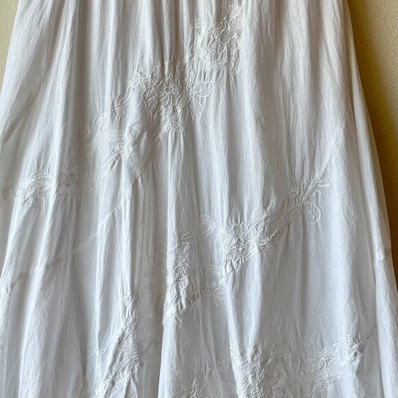 White Embroidered Floral 100% Cotton Midi Skirt Boho Peasant Skirt Size L Summer - Picture 2 of 9
